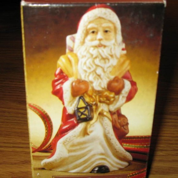 Porcelain Dinner Bell HomeTrends Santa Figure New - Picture 1 of 1